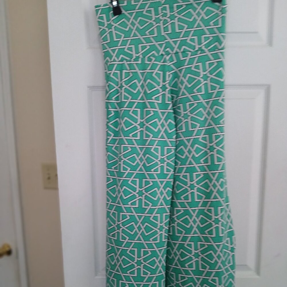white mark green palazzo pant